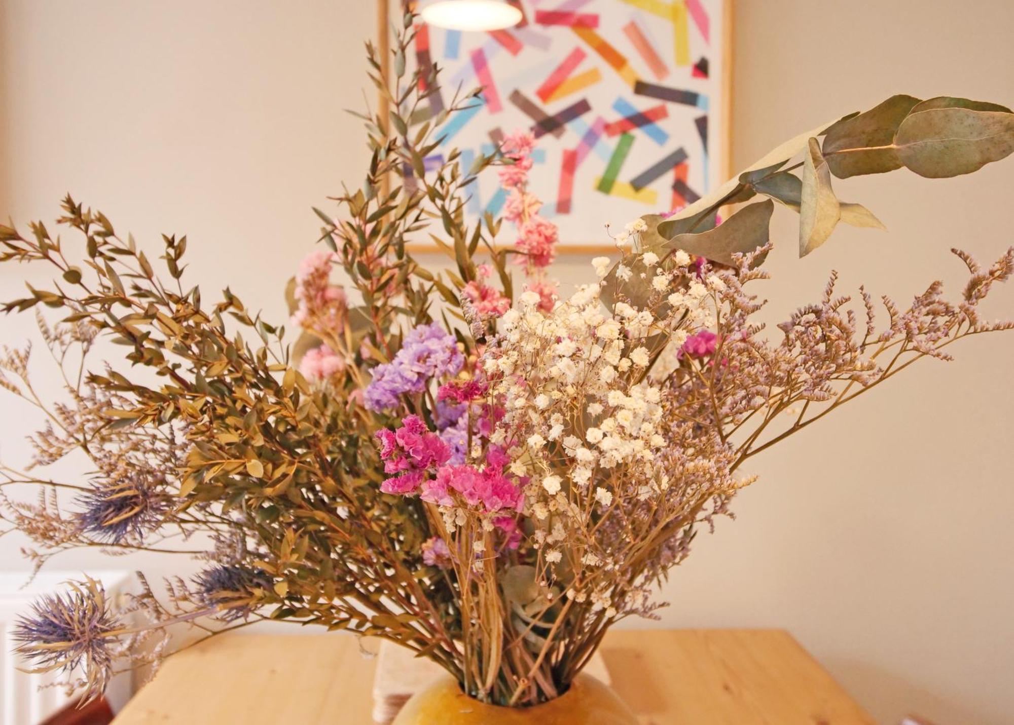 Fifth Quarter Apartment With Free Parking ยอร์ค ภายนอก รูปภาพ